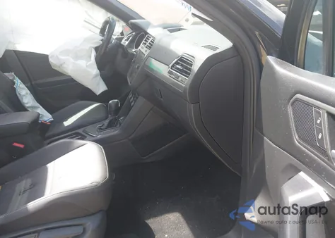 2021 Volkswagen Tiguan 2.0T Se/2.0T Se R-Line Black/2.0T Sel from USA, damaged, VIN 3VV3B7AX5MM027369